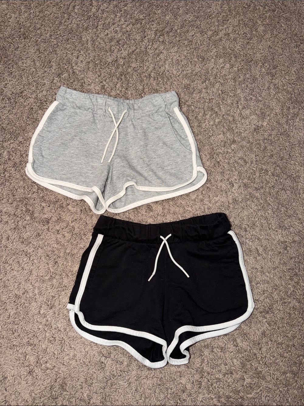 Old Navy Gray & Black Women's Athletic Drawstring Shorts Duo